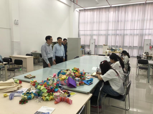 省财政厅副厅长左自智一行赴9992019银河国际登录实地调研党建工作